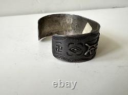 EARLY Fred Harvey Navajo Sterling Turquoise Cuff Stamped Dog Whirling Logs 1930s