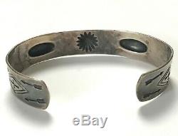 EARLY Vtg FRED HARVEY Era Ingot/Coin Silver NAVAJO Bracelet cuff ARROWS antique