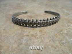 EXTRA FINE Old Fred Harvey Era Zuni Sterling Silver Small Dome Row Bracelet