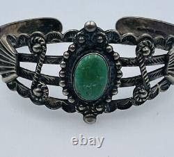 Fred Harvey Era Antique Navajo Coin Silver Green Turquoise Arrows Cuff Bracelet
