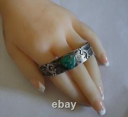 Fred Harvey Era NAVAJO Green TURQUOISE Sterling Silver DOG HORSE Goat Cuff 20.1g