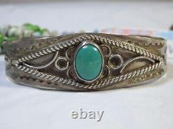Fred Harvey Era NAVAJO Natural Nevada TURQUOISE Coin SILVER 22g CUFF Bracelet