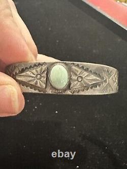 Fred Harvey Era Navajo Coin Silver Bracelet Cuff Whirling Log Arrow, 5in