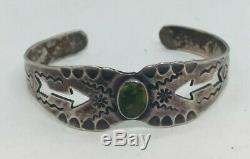 Fred Harvey Navajo Native American Sterling Silver Turquoise Arrow Cuff Bracelet
