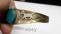 Fred Harvey Navajo Turquoise Horse Dog Arrows Sterling Silver Cuff Bracelet