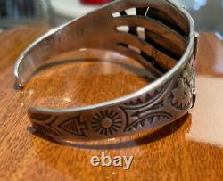 Fred Harvey Silver And LARGE TURQUOISE STONE Cuff / Bracelet Crossed Arrows