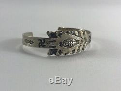 Fred Harvey Whirling Log Arrow Cuff Sterling Silver Bracelet Old Pawn Native
