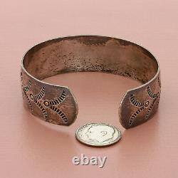 Fred harvey era sterling silver vintage stamped birds wide cuff bracelet 6in
