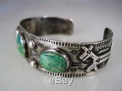 GREAT OLD Fred Harvey era STAMPED STERLING SILVER & 3 TURQUOISE BRACELET with Dogs