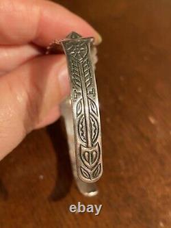 Intricate Vintage Navajo Coin Silver Bracelet MCM Fred Harvey Era Great Style