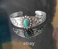 Native American Fred Harvey Turquoise & Sterling Silver Dog Horse Bracelet Cuff