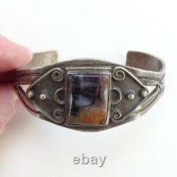 Old Fred Harvey Era Navajo Petrified Wood Cuff Bracelet Handmade Stamp Decorated