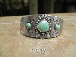 REAL OLD Fred Harvey Era Navajo Sterling Silver Green Turquoise Design Bracelet