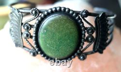 Stunning vintage GREEN TURQUOISE CUFF sterling silver Fred Harvey era Southwest