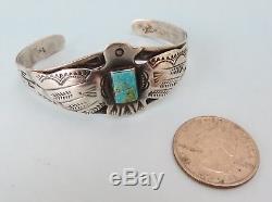 Very good thunderbird Fred Harvey VTG sterling silver cuff bracelet