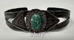 Vintage Fred Harvey Era Native American Sterling Silver Green Turquoise Bracelet