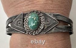 Vintage Fred Harvey Era Native American Sterling Silver Green Turquoise Bracelet