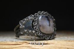 Vintage Fred Harvey Era Navajo Sterling Silver Agate Cuff Bracelet