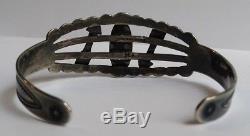 Vintage Fred Harvey Navajo Indian Silver Agate & Applied Arrows Cuff Bracelet