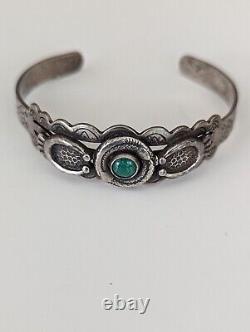 Vintage NAVAJO Fred Harvey Era Turquoise Silver Cuff Bracelet 14 Total Grams