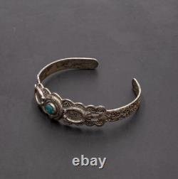 Vintage Silver Fred Harvey Era Rattlesnake Cuff Bracelet 2 1/16 Inner 13g