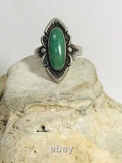 Vintage Sterling Silver Fred Harvey Native American Green Turquoise Ring 7.5