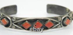 Vtg FRED HARVEY ERA Coral Spiny Oyster Sterling Silver OLD PAWN Cuff Bracelet