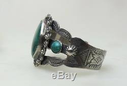 Wonderful green turquoise VTG Fred Harvey sterling silver Navajo cuff bracelet