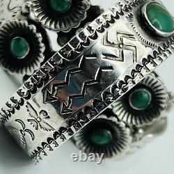 3 Bracelets manchette en argent turquoises vertes de l'ère Fred Harvey avec des estampages de rondins tournoyants
