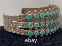 Ancien bracelet Fred Harvey en argent sterling avec turquoise à petit point Zuni à 3 rangées