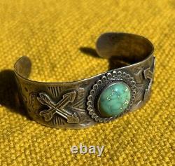 Ancien bracelet en argent sterling Navajo Turquoise Thunderbird de l'époque de Fred Harvey