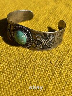 Ancien bracelet en argent sterling Navajo Turquoise Thunderbird de l'époque de Fred Harvey