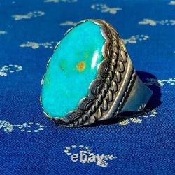 Années 1950 NAVAJO Blue Gem GIGANTESQUE Bague ancienne en argent et turquoise de Fred Harvey pour homme de grande taille