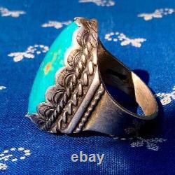 Années 1950 NAVAJO Blue Gem GIGANTESQUE Bague ancienne en argent et turquoise de Fred Harvey pour homme de grande taille