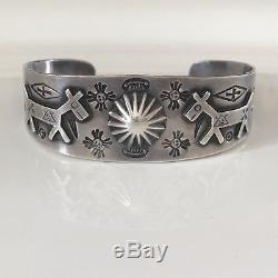 Bracelet En Argent Navajo Bracelet Vintage Fred Harvey Repousse Des Années 1930 Flèches De Soleil
