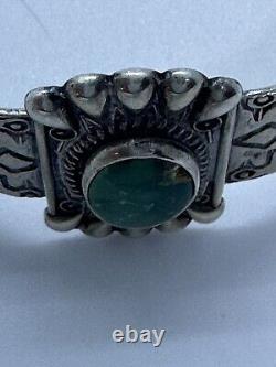 Bracelet en argent avec turquoise verte naturelle de l'ancien stock Navajo Fred Harvey