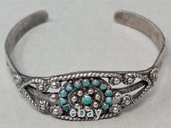 Bracelet manchette en argent sterling Navajo de Fred Harvey avec pierres de pointe petite
