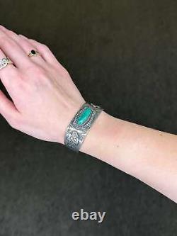 Bracelet manchette en argent sterling amérindien avec turquoise de Cerillos de l'époque Fred Harvey