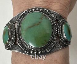Bracelet manchette en argent sterling de l'ère Fred Harvey avec turquoise verte de Cerrillos