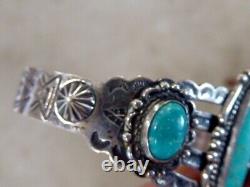 Bracelet précoce en argent sterling et turquoise Fred Harvey Navajo des années 40 et 50 avec des flèches