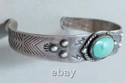 Bracelet vintage classique en argent sterling Navajo Fred Harvey avec turquoise