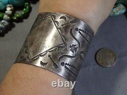 Ère Fred Harvey - Bracelet manchette NAVAJO en argent estampillé THUNDERBIRD 53g