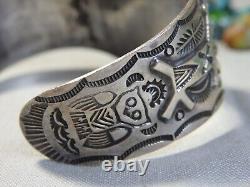 Ère Fred Harvey NAVAJO Nevada TURQUOISE Bracelet en argent repoussé CHEVAL CHIEN 47g