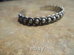 Excellent Vieux Fred Harvey Era Navajo Argent Sterling Small Dome Row Bracelet