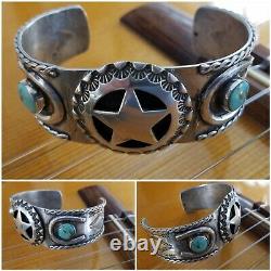 Fred Harvey 1940's Cuff Bracelet, Argent Sterling, Turquoise, Horseshoes, Star