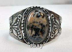 Les Années 1930 Fred Harvey Trading Post Style Navajo Sterling Silver Jasper Cuff Bracelet