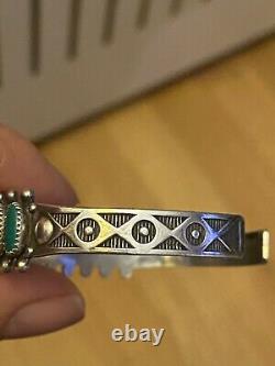 Merveilleux Navajo Deep Blue Turquoise Sterling Silver Bracelet Fred Harvey Era