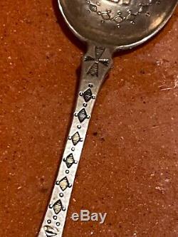 Old Navajo Silver Spoon Swastikas Bow Chef Standing Fred Harvey Flèche Belle Époque