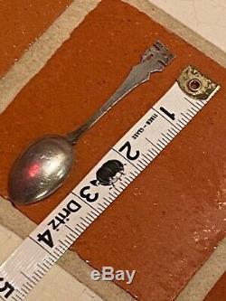 Old Navajo Silver Spoon Swastikas Bow Chef Standing Fred Harvey Flèche Belle Époque