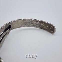 VTG Fred Harvey Navajo Bracelet en argent sterling estampé à croix croisées 4.9